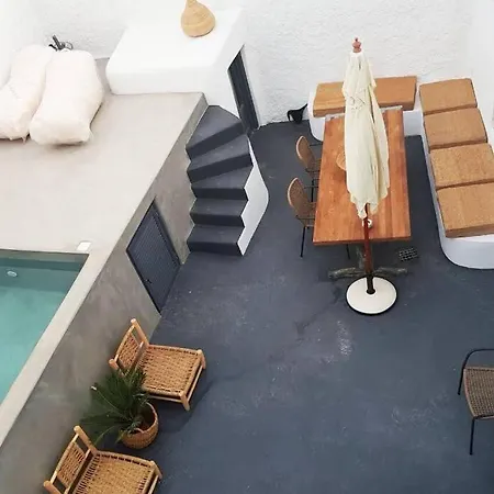 Villa Santorini Folia Cave House With Jacuzzi